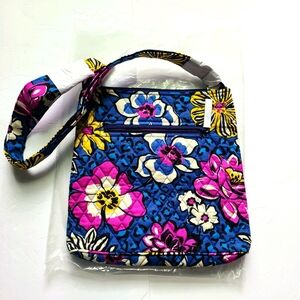 VERA BRADLEY african violet hipster